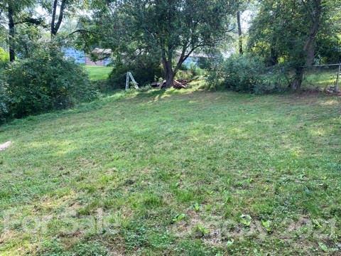 228 Oakdale Street Brevard NC 28712