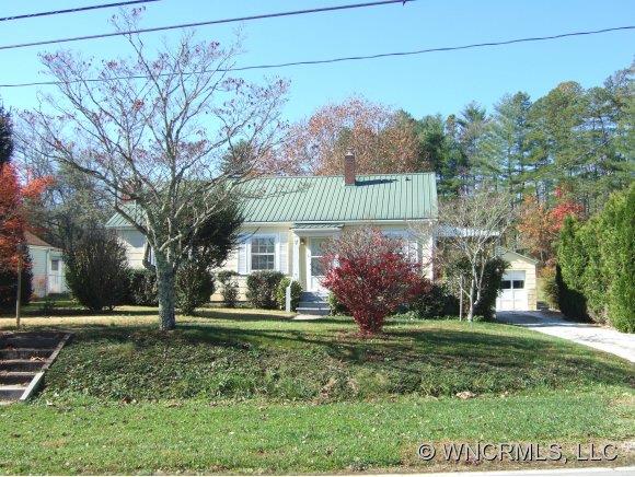 328 Forest Hill Road Brevard NC 28712