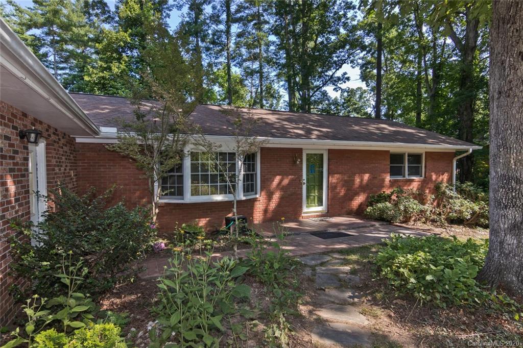 61 Pegg Road Weaverville NC 28787
