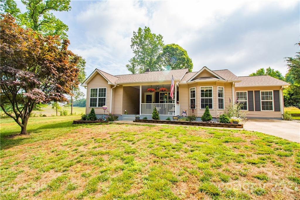 135 Greentree Drive Mooresville NC 28117