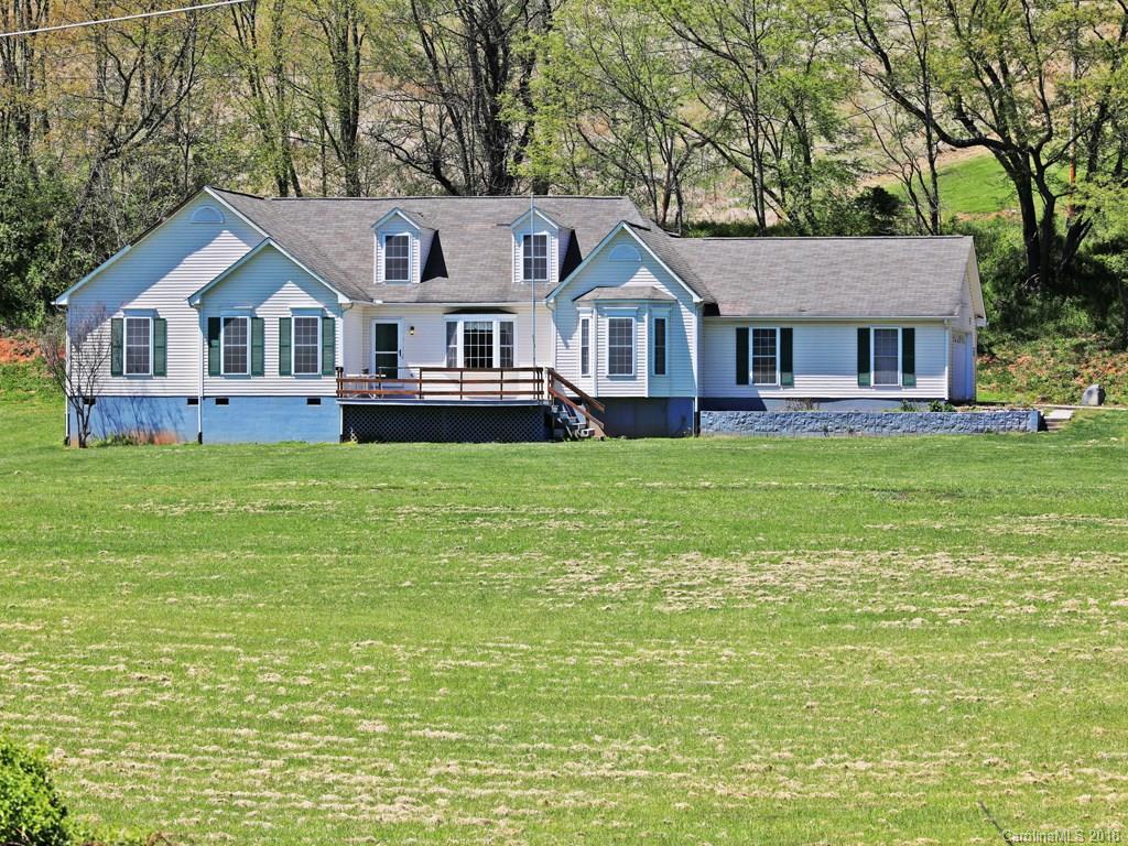 4142 Old River Road Canton NC 28716