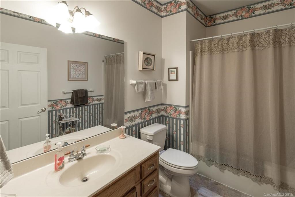 40 Windward Drive Asheville NC 28803