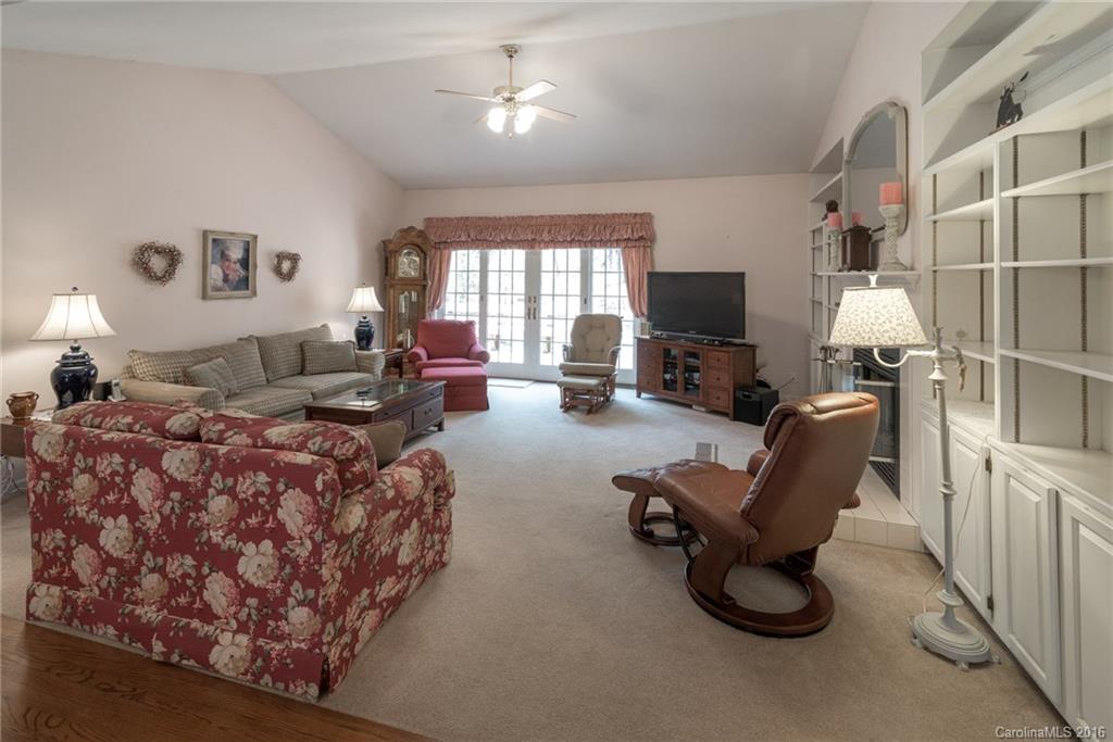 40 Windward Drive Asheville NC 28803