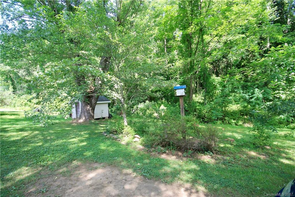 130 Lower Edgewood Road Candler NC 28715