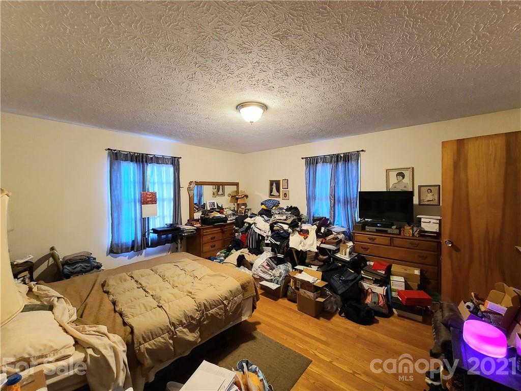 58 Greenleaf Circle Asheville NC 28804