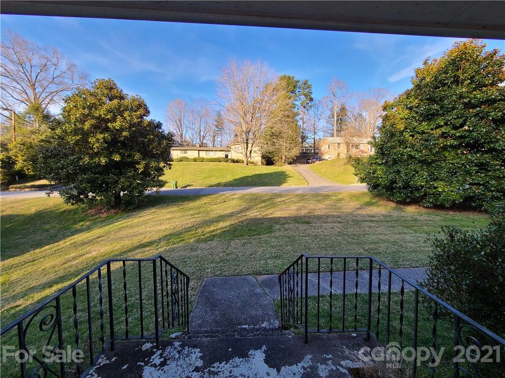 58 Greenleaf Circle Asheville NC 28804