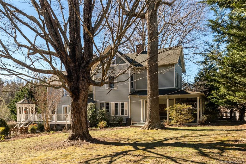 42 Church Street Weaverville NC 28787