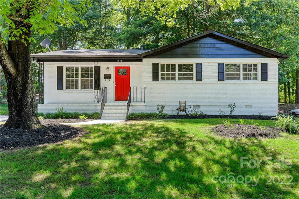1518 Lanewood Place Charlotte NC 28208