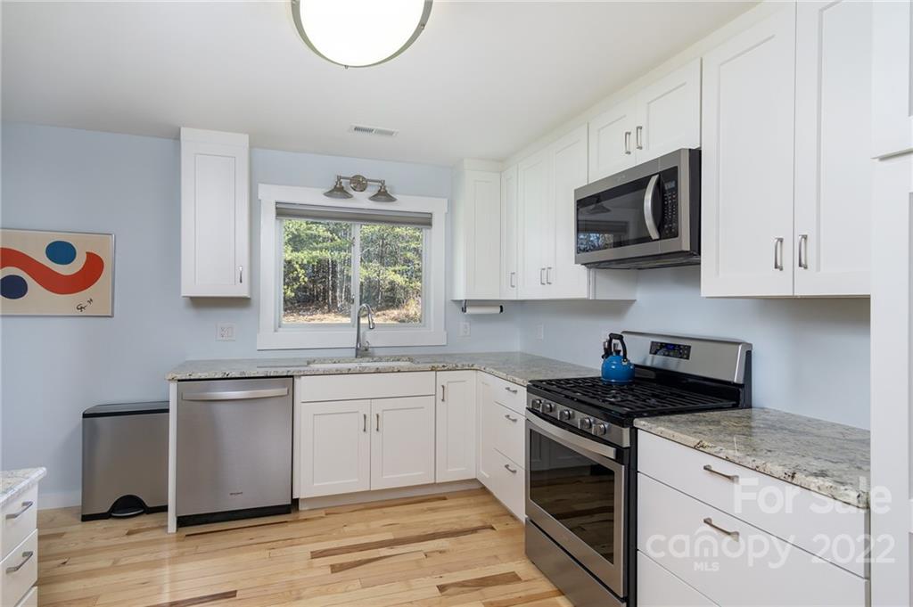5 Lackey Lane Asheville NC 28804