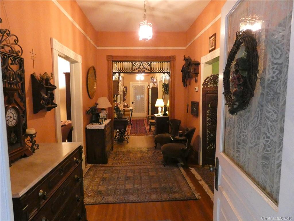 515 S Race Street Statesville NC 28677