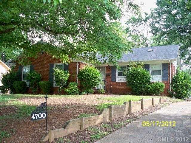 4700 Woodway Place Charlotte NC 28208