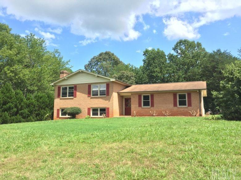 2440 23rd Street Ne Hickory NC 28601