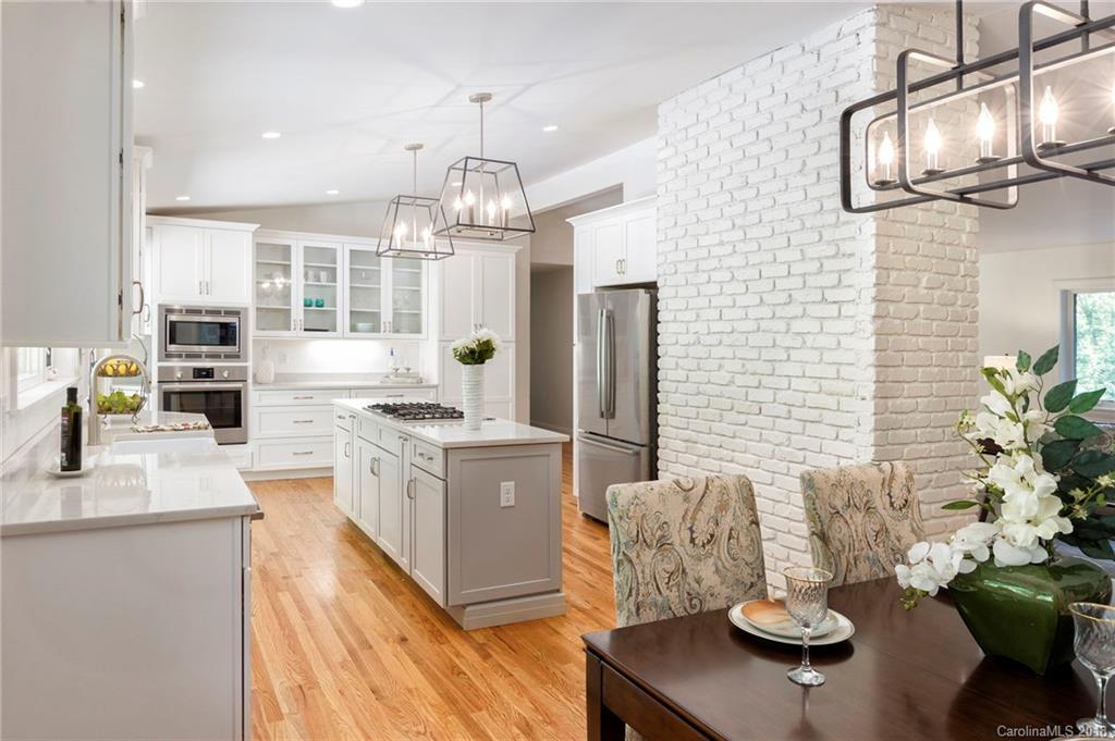 2 Beaverbrook Road Asheville NC 28804