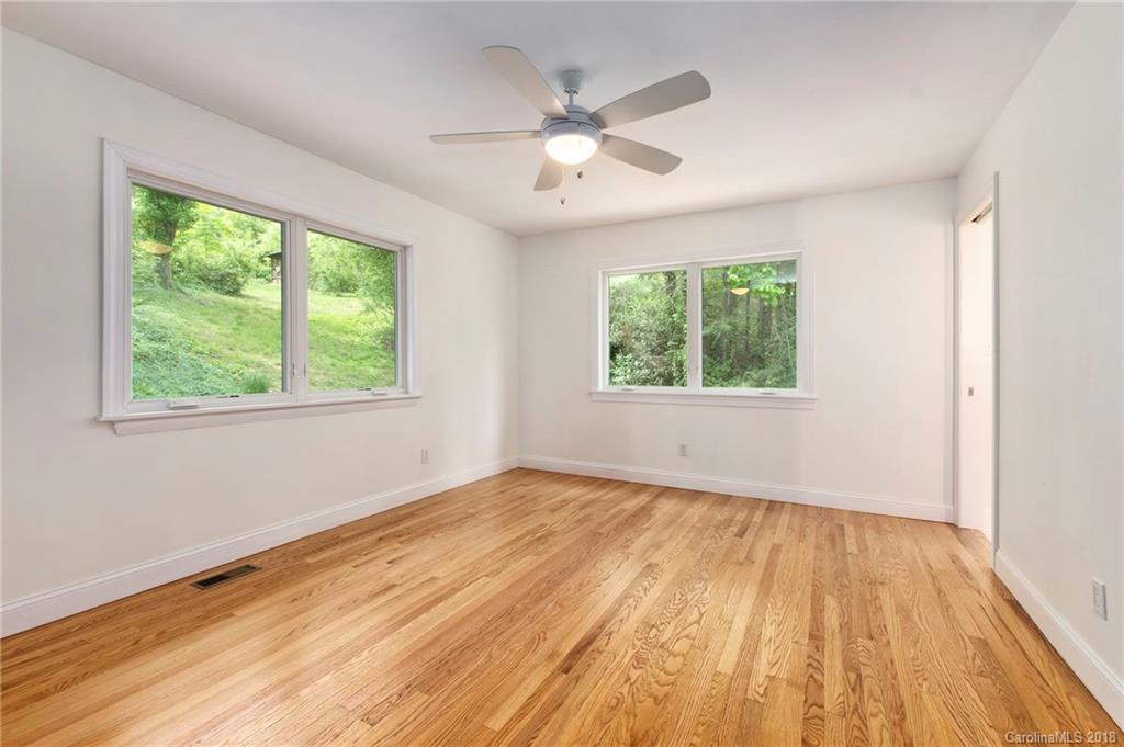 2 Beaverbrook Road Asheville NC 28804