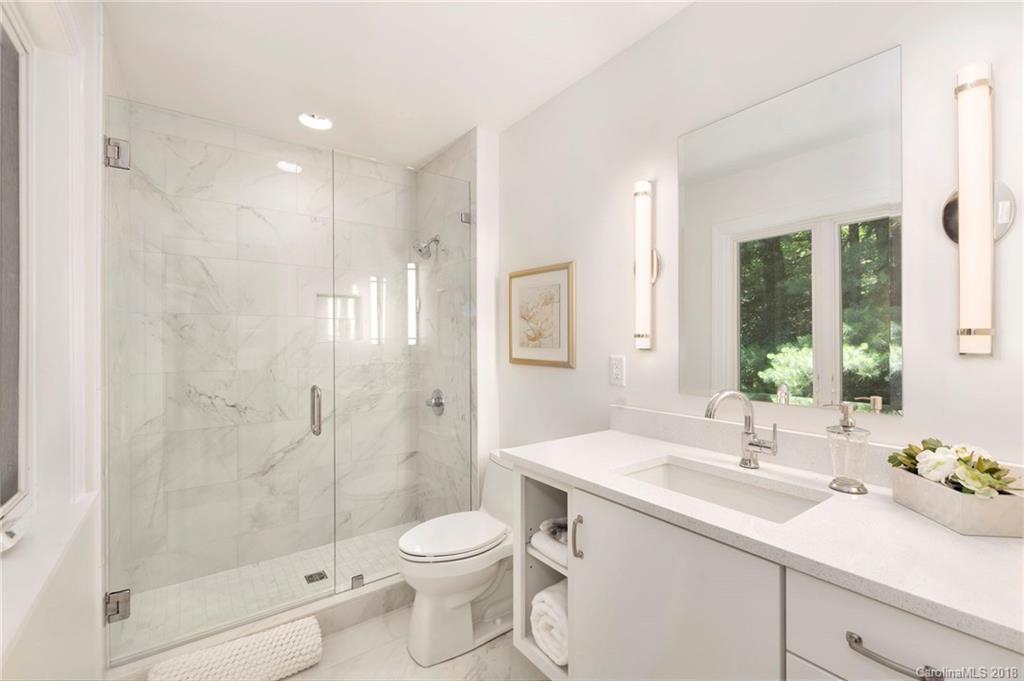 2 Beaverbrook Road Asheville NC 28804
