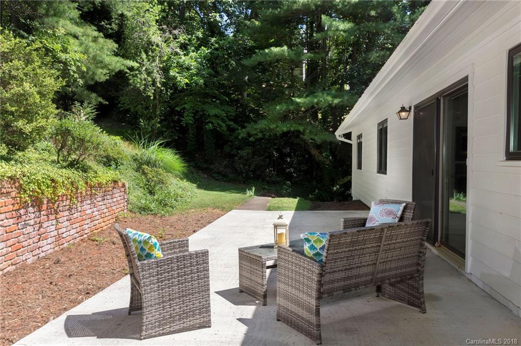 2 Beaverbrook Road Asheville NC 28804