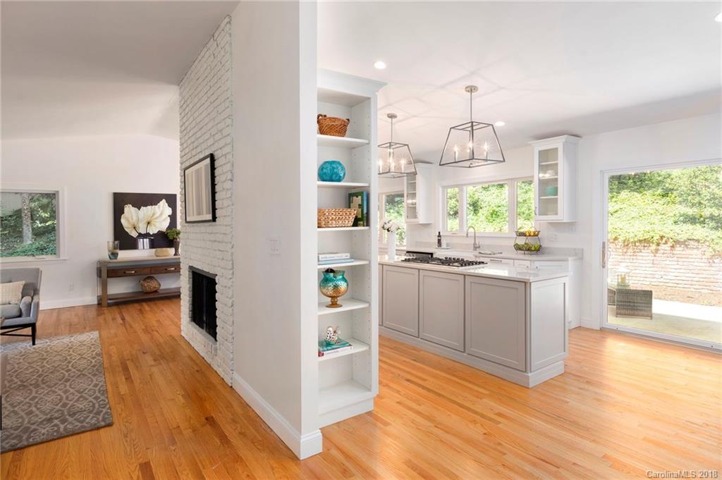 2 Beaverbrook Road Asheville NC 28804