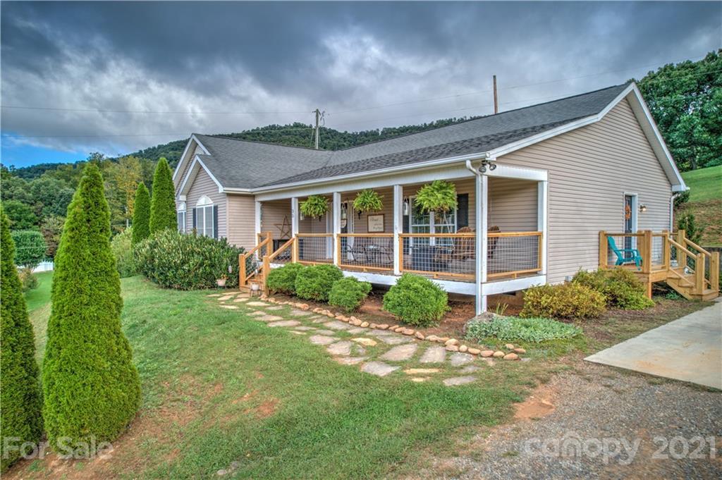 35 Donaldson Place Waynesville NC 28786