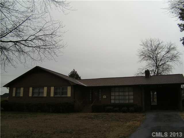 104 General Pemberton Street Stanley NC 28164