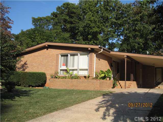 5400 Kerry Lane Charlotte NC 28215