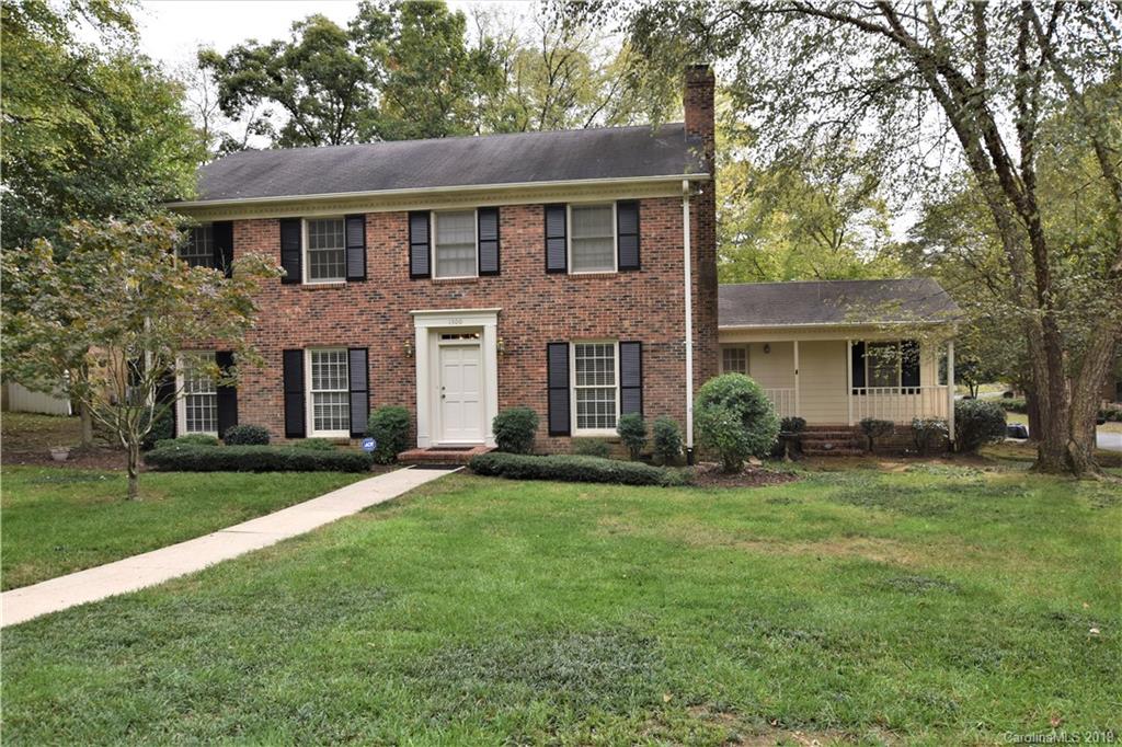1300 Candle Court Charlotte NC 28211