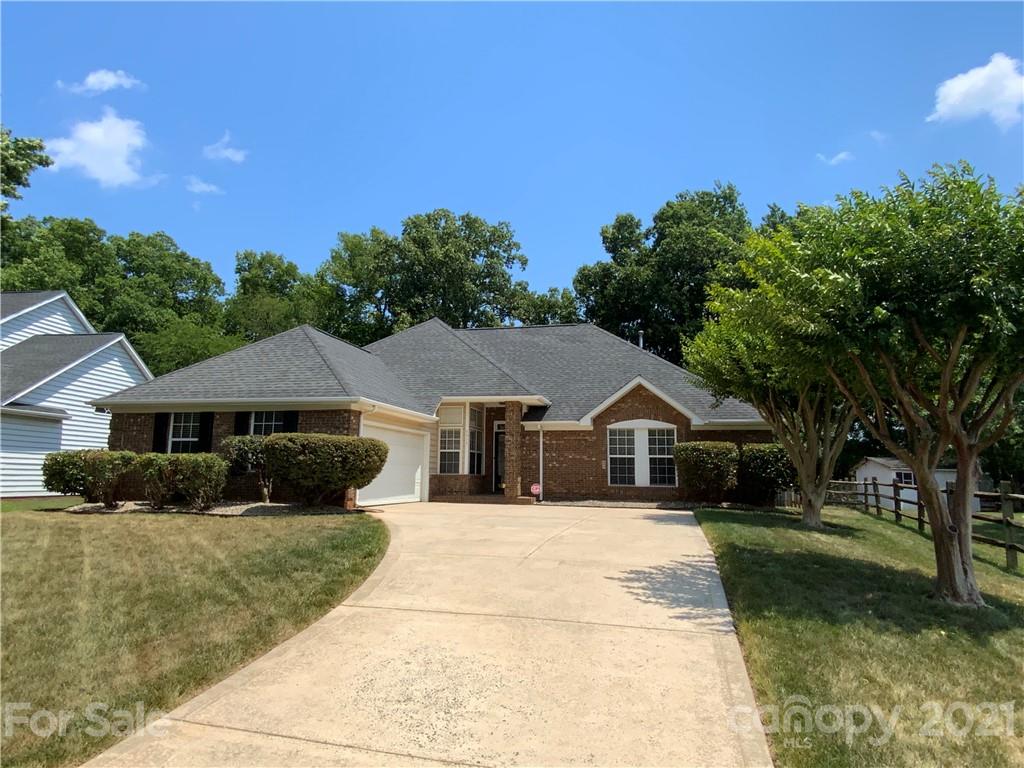 4515 Lenox Hill Place Charlotte NC 28269