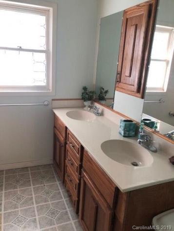 92 Cliff Buchanan Road Spruce Pine NC 28777