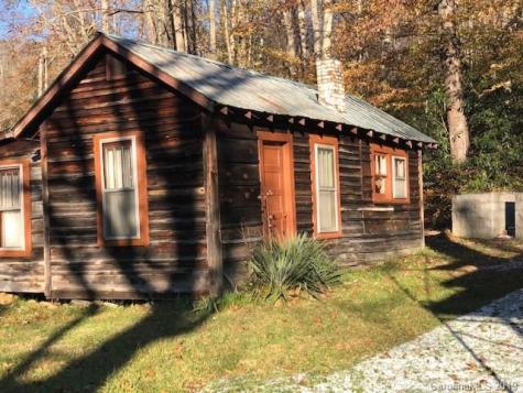 92 Cliff Buchanan Road Spruce Pine NC 28777
