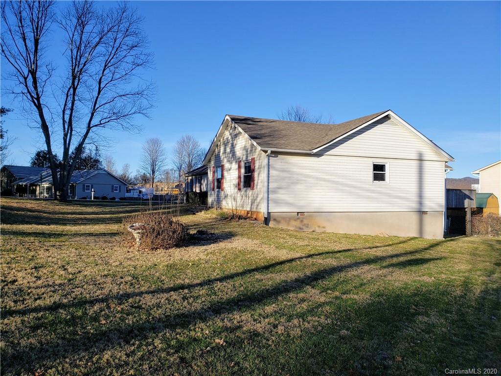 2 Park South Road Arden NC 28704
