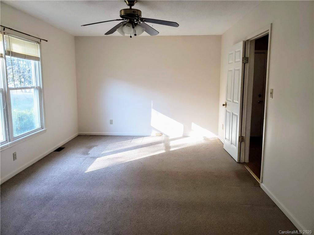 2 Park South Road Arden NC 28704