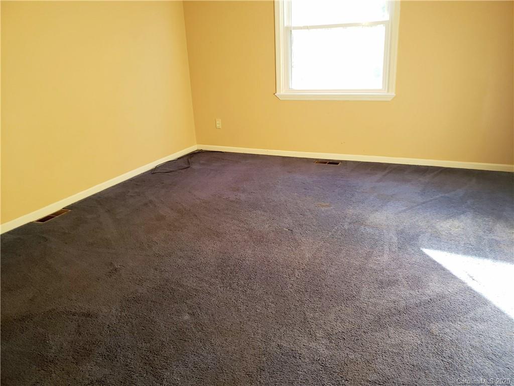 2 Park South Road Arden NC 28704