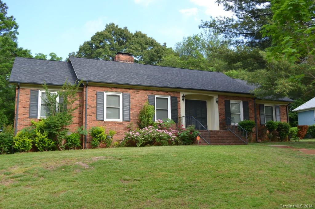 6236 Cherrycrest Lane Charlotte NC 28217