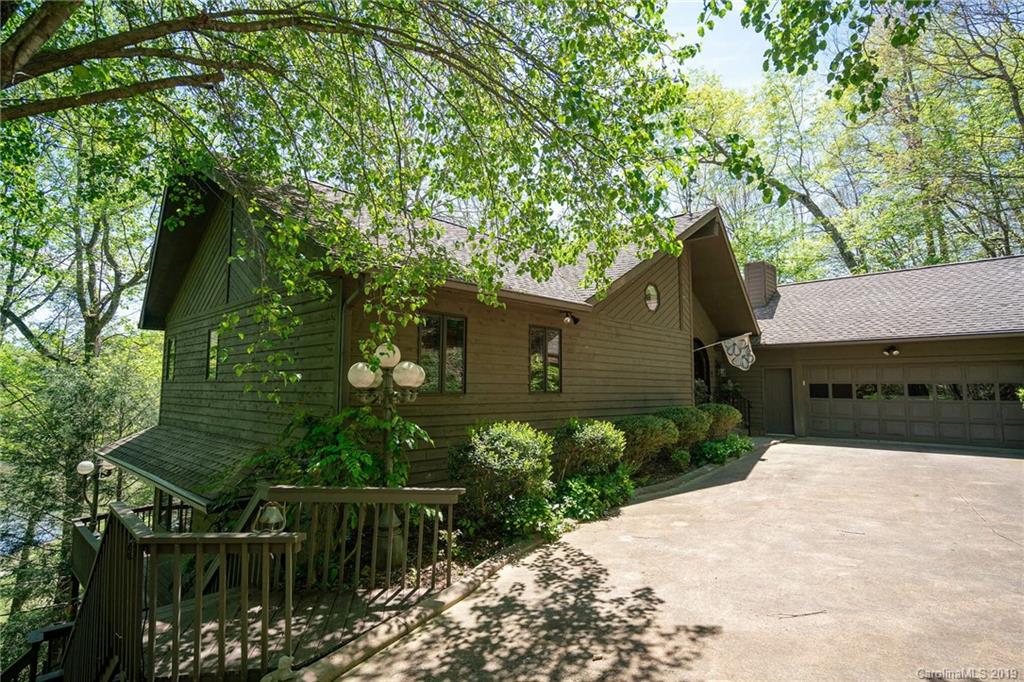 621 Grandview Drive Lake Lure NC 28746