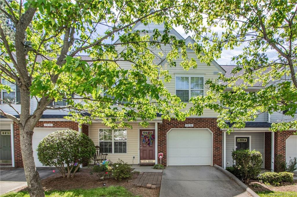 9932 Birch Knoll Court Charlotte NC 28213