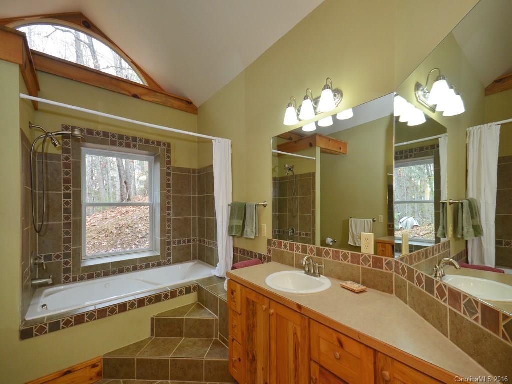 38 Heavens View Drive Asheville NC 28803