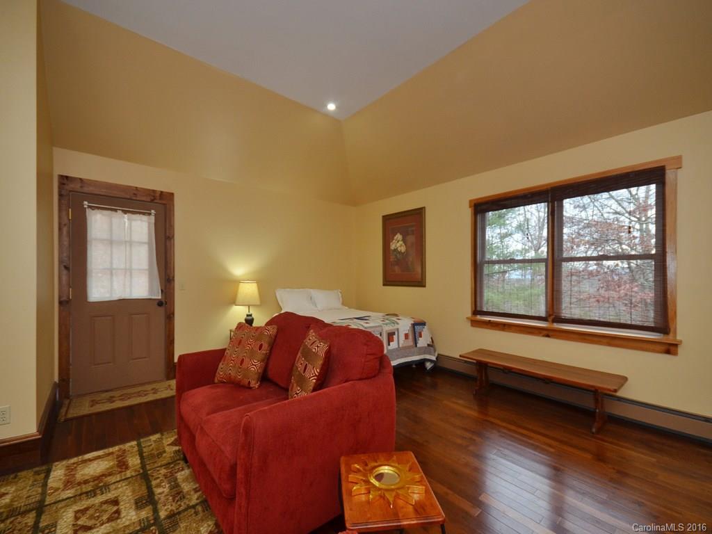 38 Heavens View Drive Asheville NC 28803