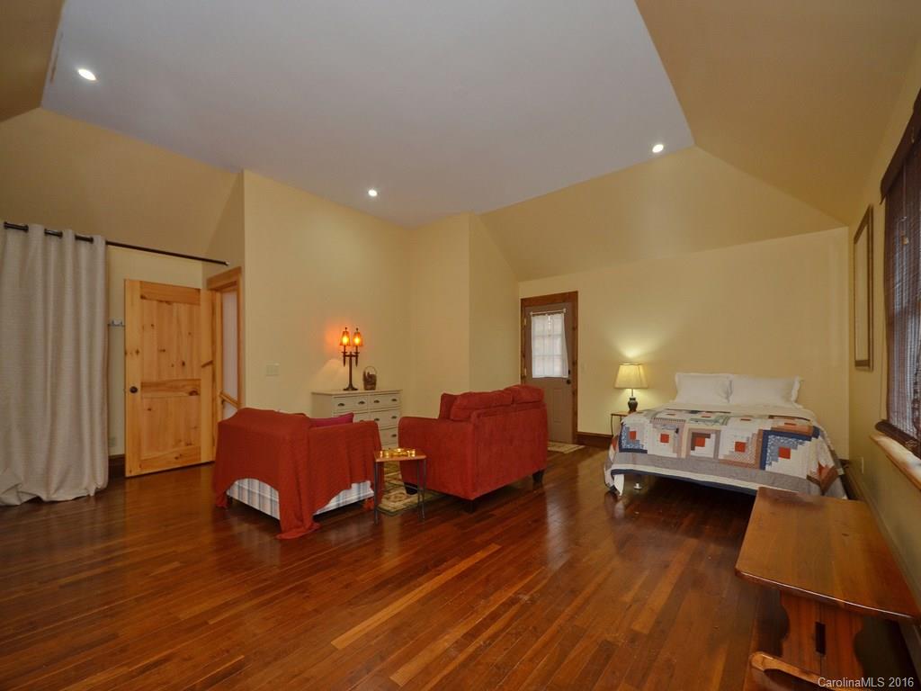 38 Heavens View Drive Asheville NC 28803