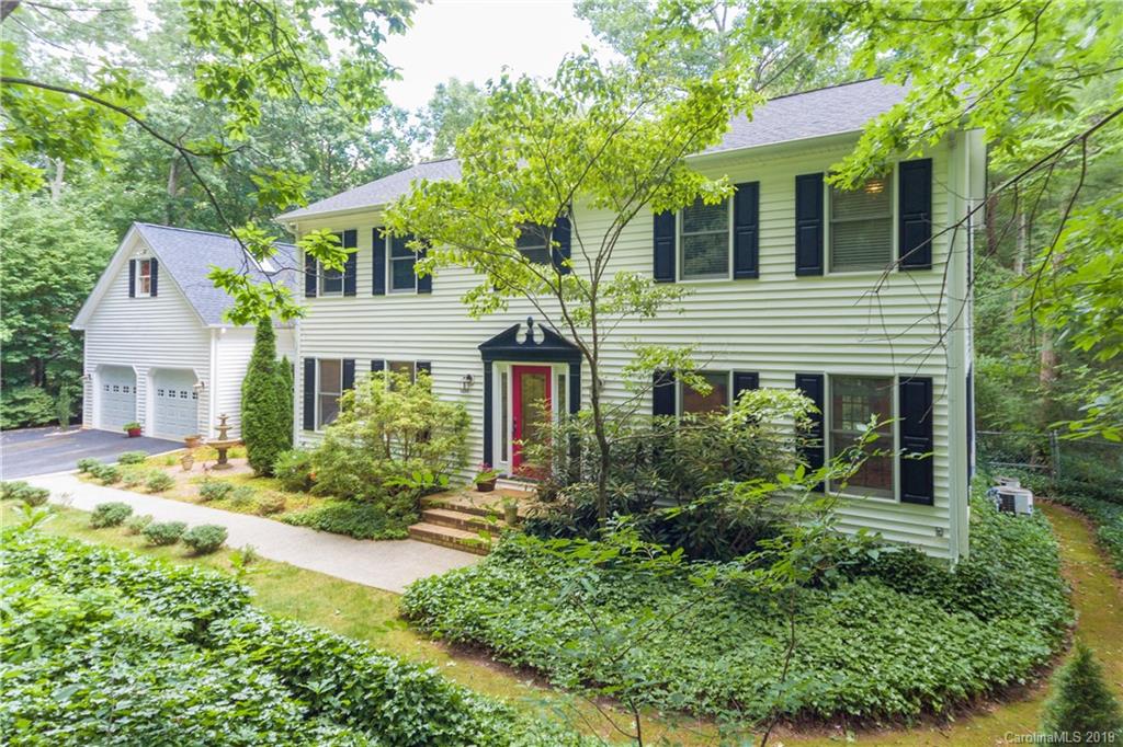 4 Tree Top Drive Arden NC 28704