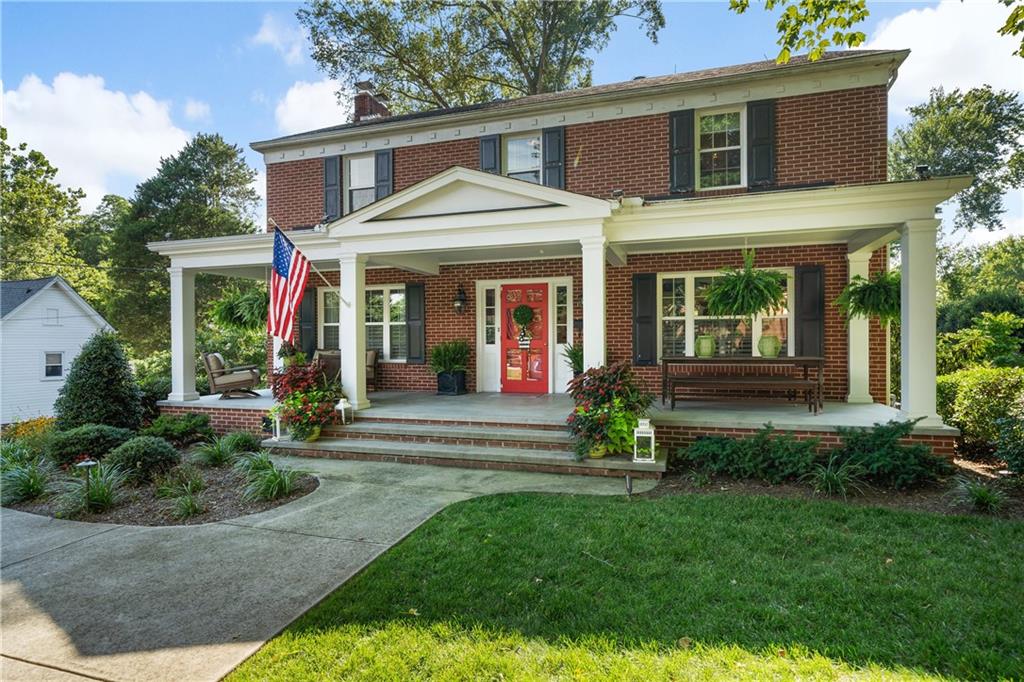 560 6th Street Nw Hickory NC 28601