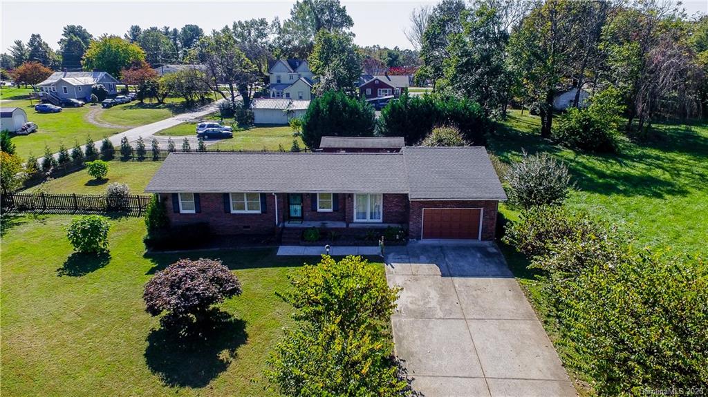 305 North Avenue Troutman NC 28166