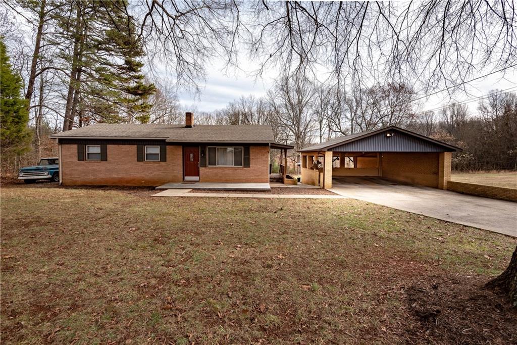 107 Ruth Avenue Newton NC 28658