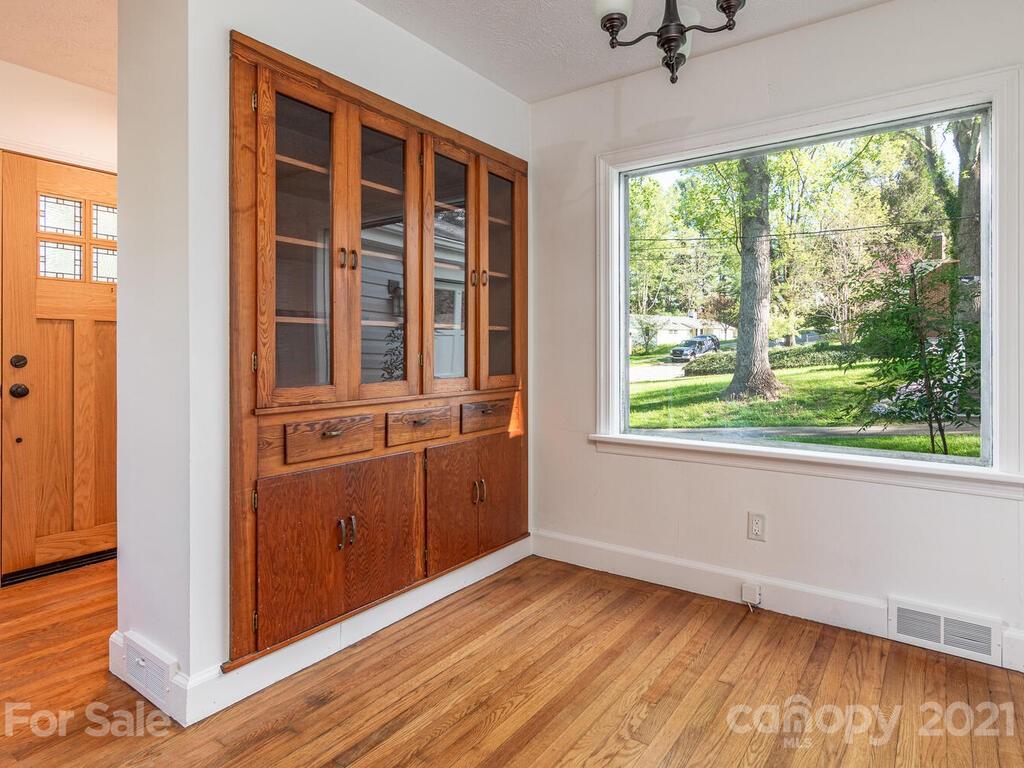 120 Arthur Road Asheville NC 28806