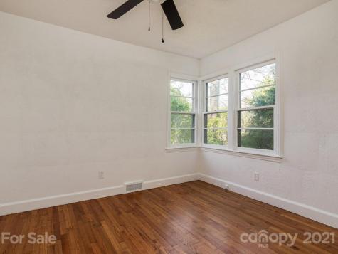 120 Arthur Road Asheville NC 28806