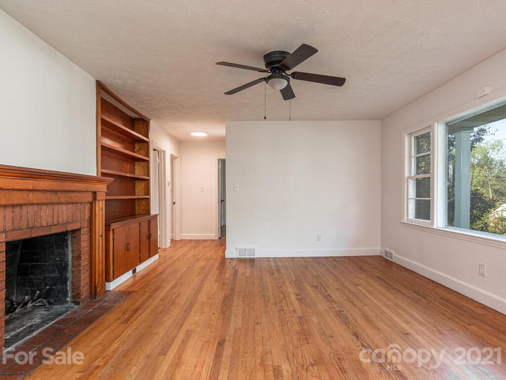 120 Arthur Road Asheville NC 28806