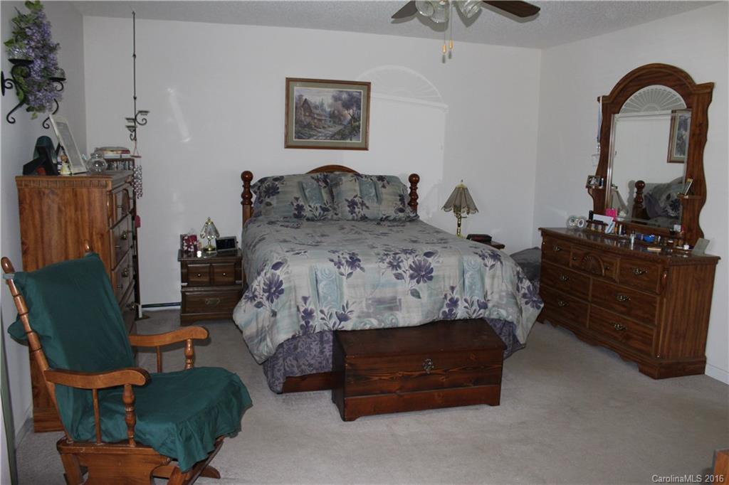 106 Onyx Drive Fairview NC 28730