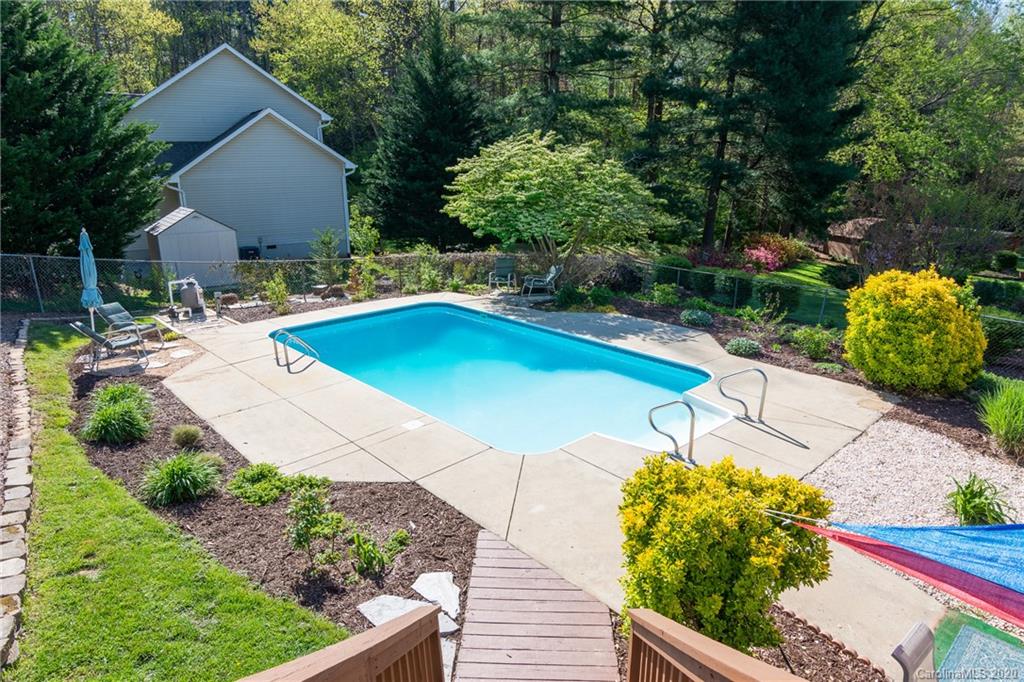 26 Sunset Drive Swannanoa NC 28778