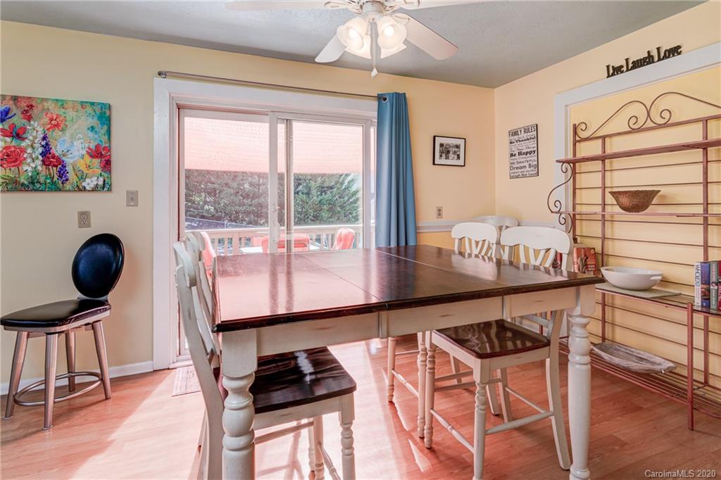 26 Sunset Drive Swannanoa NC 28778