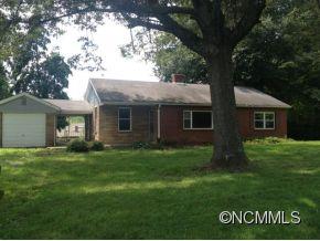 141 Rowland Road Swannanoa NC 28778