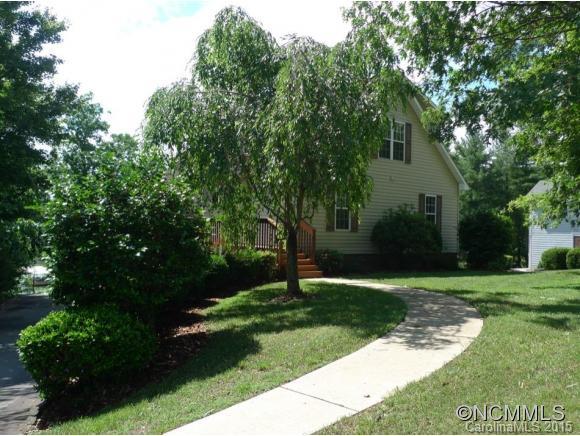 2631 Laurel Point Drive Nebo NC 28761