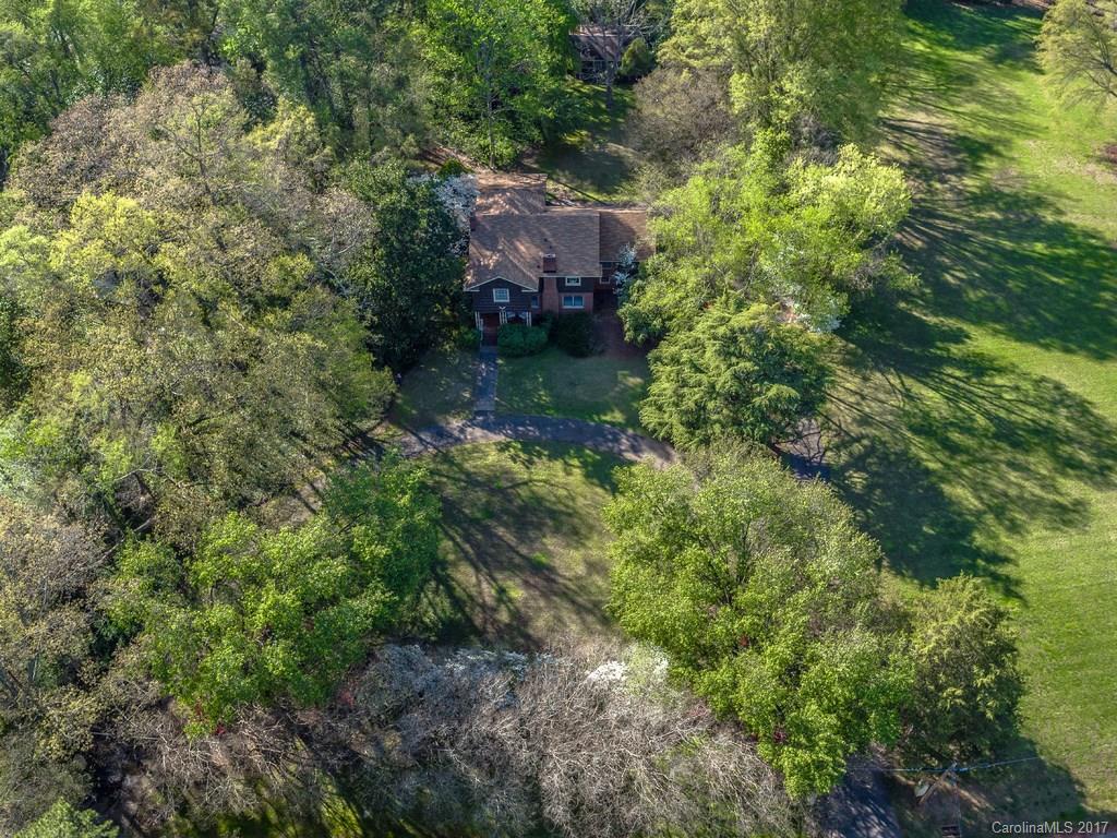 1432 Meadowood Lane Charlotte NC 28211